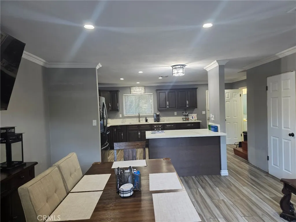 425 N Rockvale