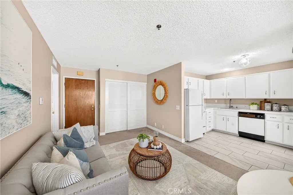 351 N Ford Avenue #221