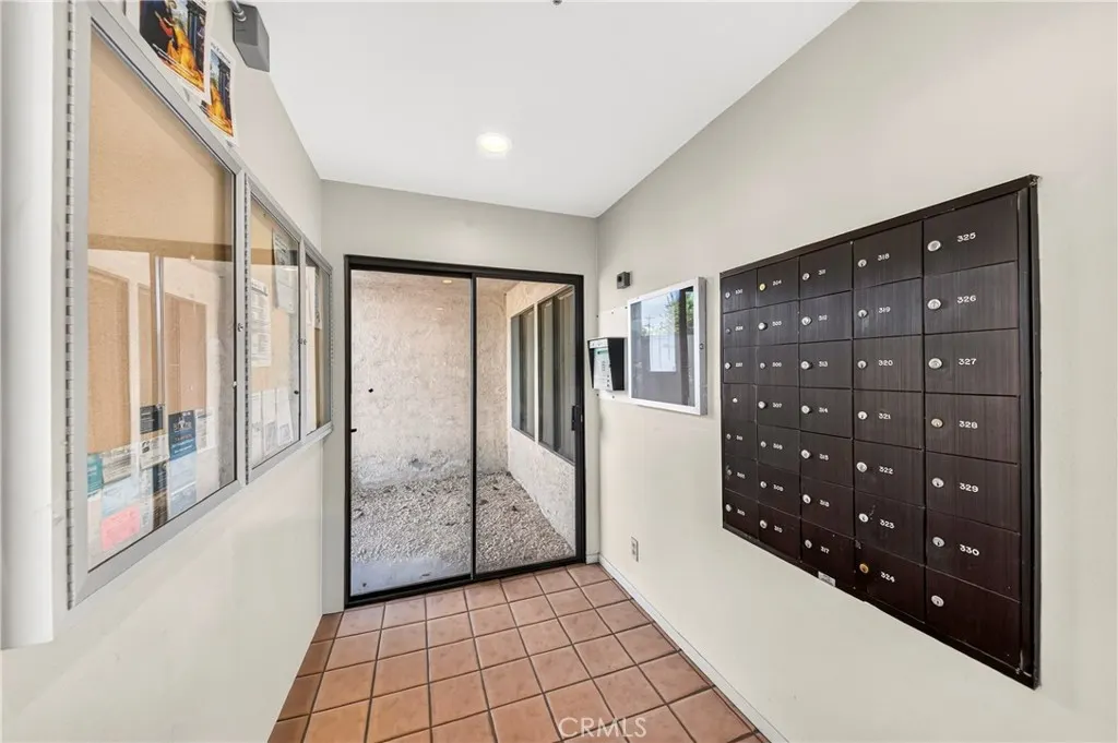 351 N Ford Avenue #221