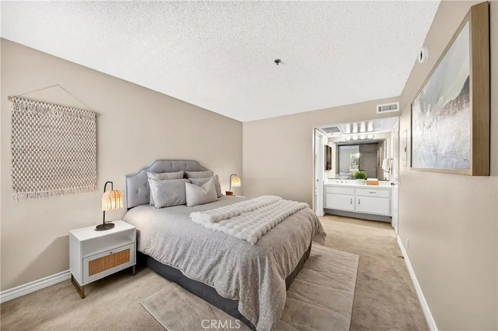 351 N Ford Avenue #221