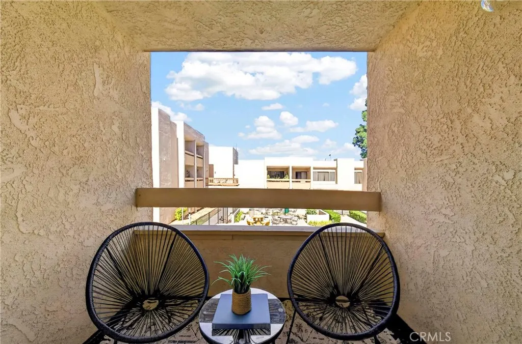 351 N Ford Avenue #221
