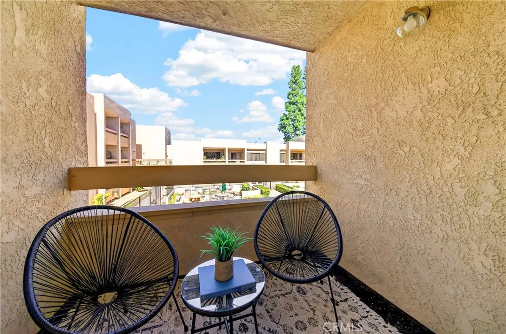 351 N Ford Avenue #221