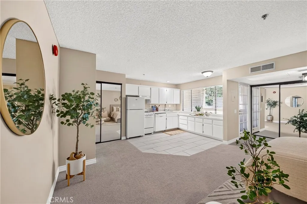 351 N Ford Avenue #326