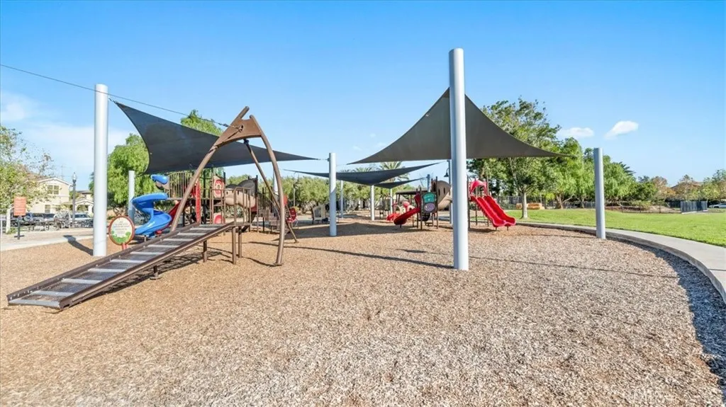 3357 E Rutherford Drive
