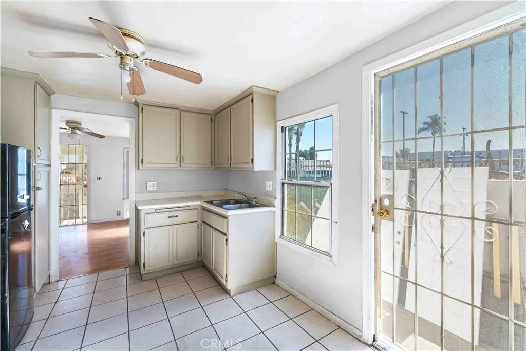 3551 Palm Drive