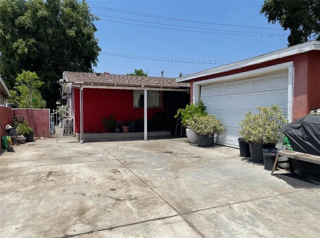 2621 Barjud Avenue