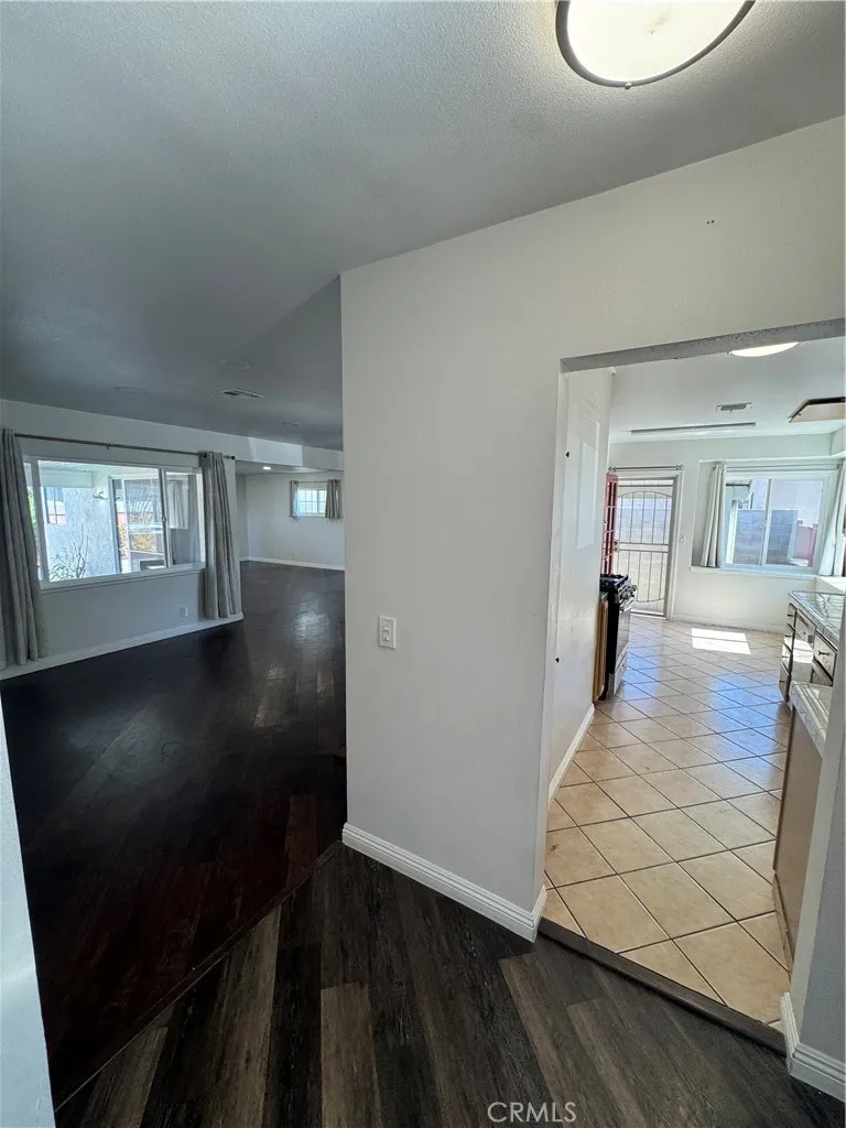 1831 W Flower Ave