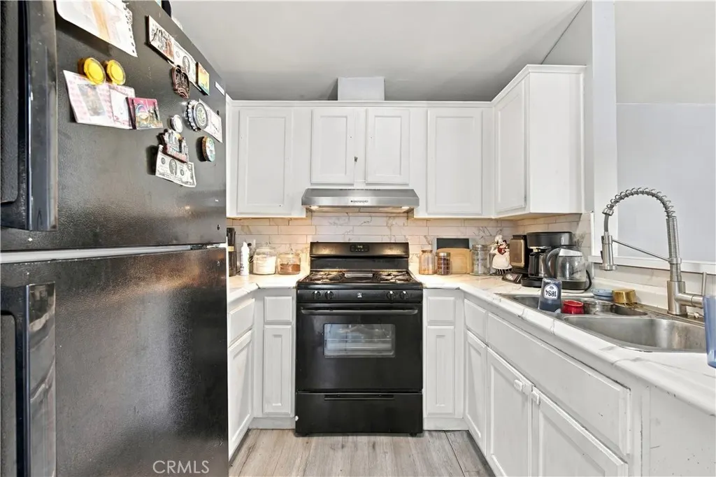 1606 Home