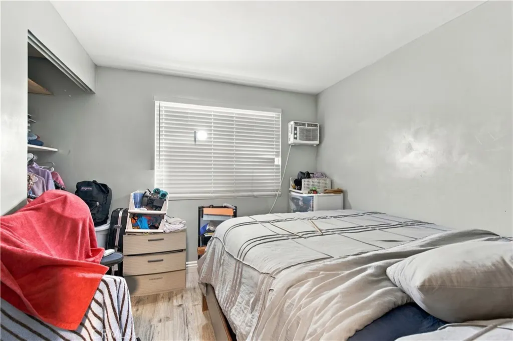 1606 Home