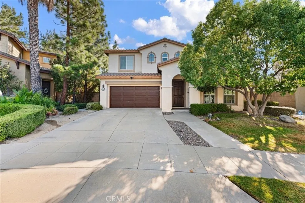 1842 Richards Place