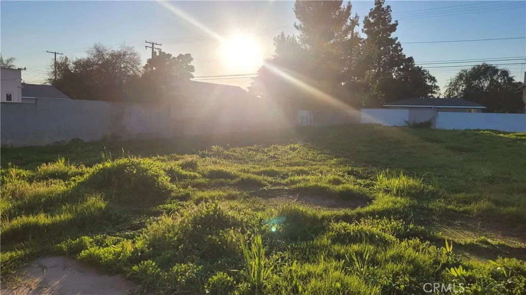 227 N Azusa Avenue