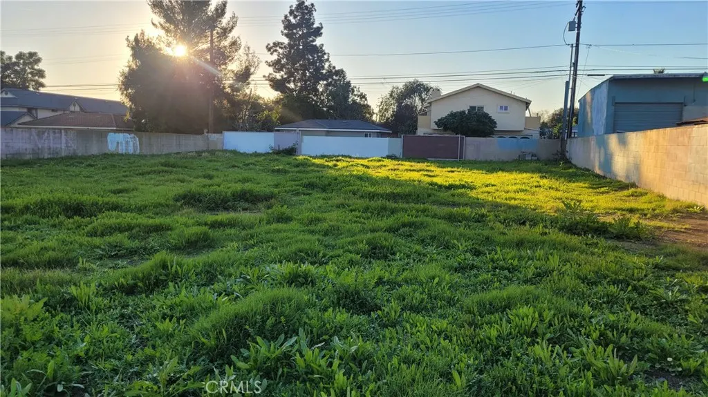 227 N Azusa Avenue
