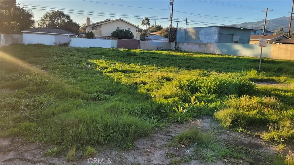 227 N Azusa Avenue