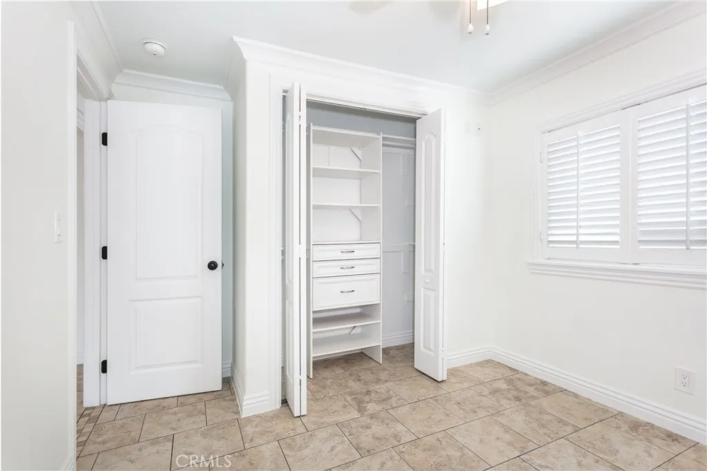 925 Bonita Avenue, #24