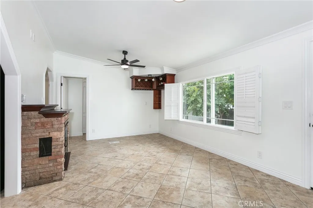 925 Bonita Avenue, #24