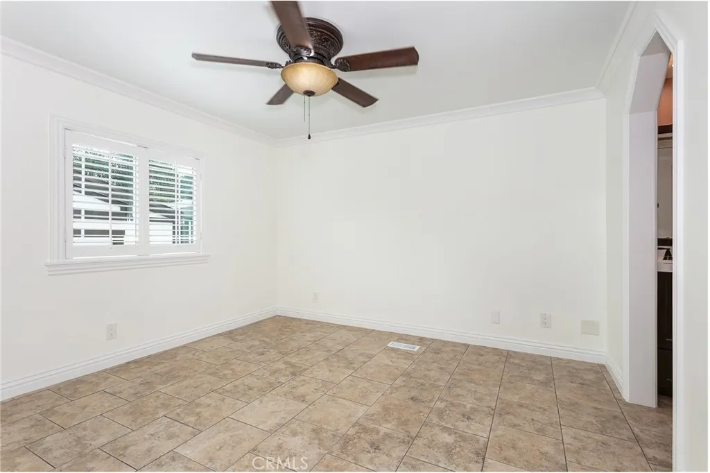 925 Bonita Avenue, #24