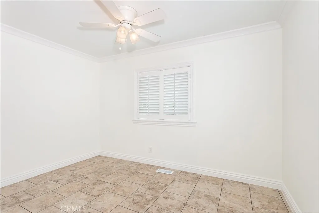 925 Bonita Avenue, #24