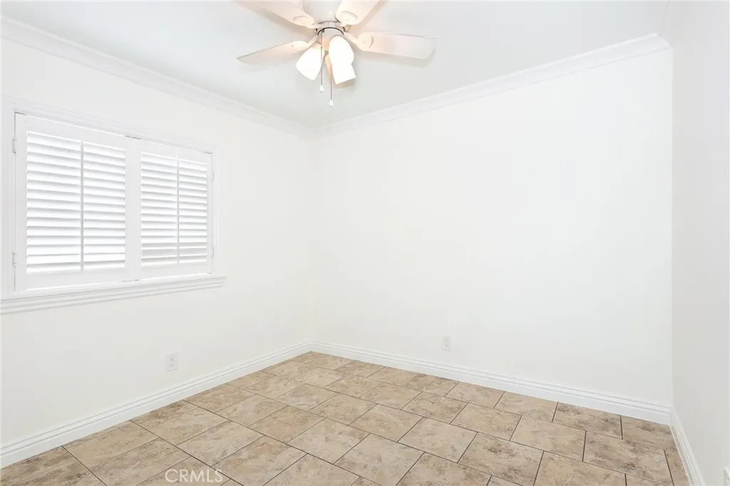 925 Bonita Avenue, #24