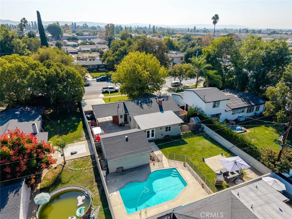 447 W Bennett Avenue