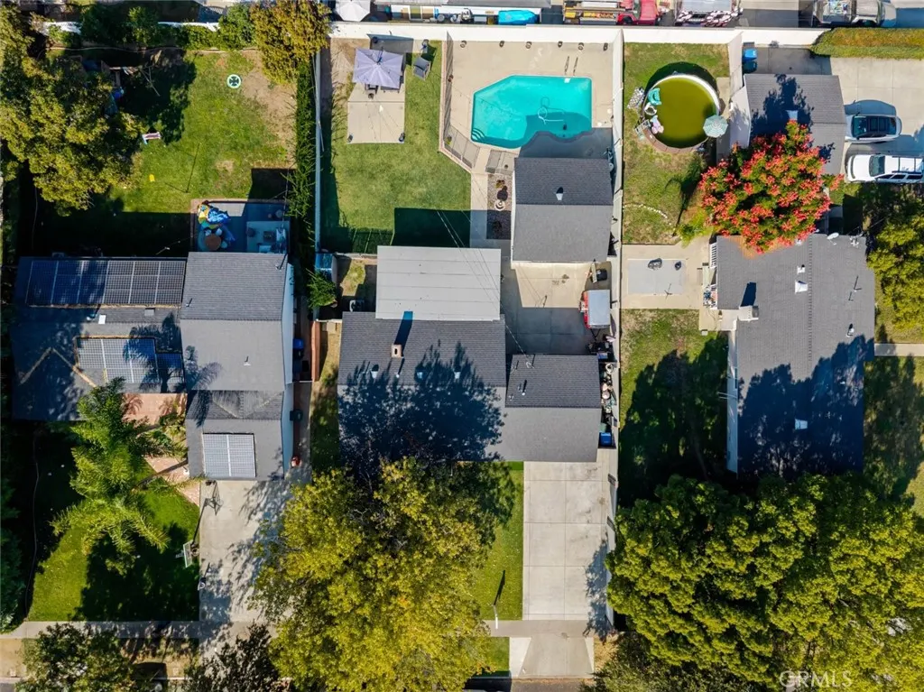 447 W Bennett Avenue