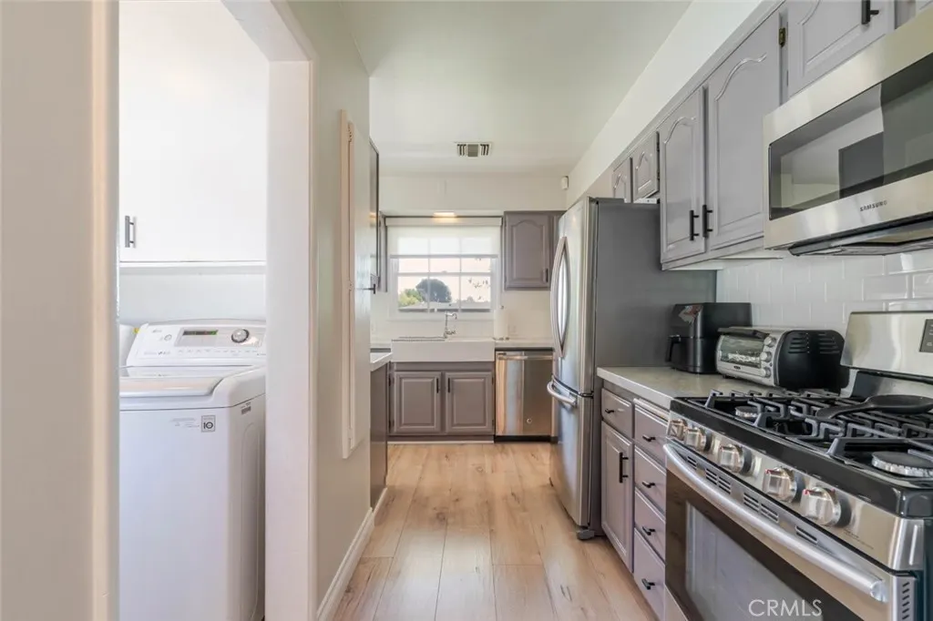 447 W Bennett Avenue