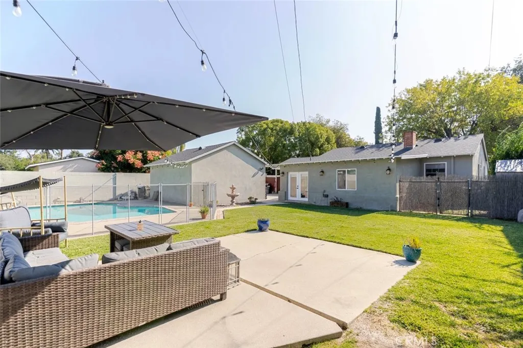 447 W Bennett Avenue