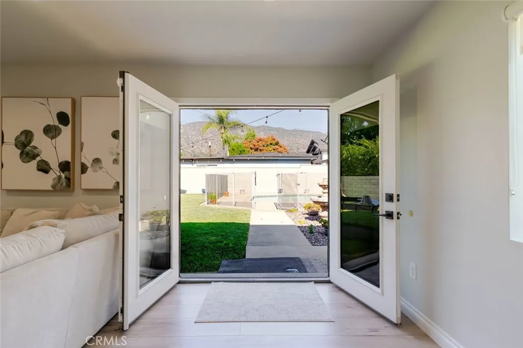 447 W Bennett Avenue