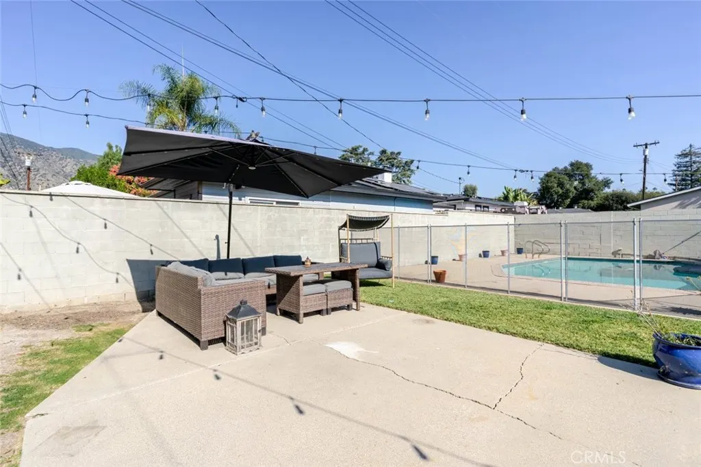 447 W Bennett Avenue