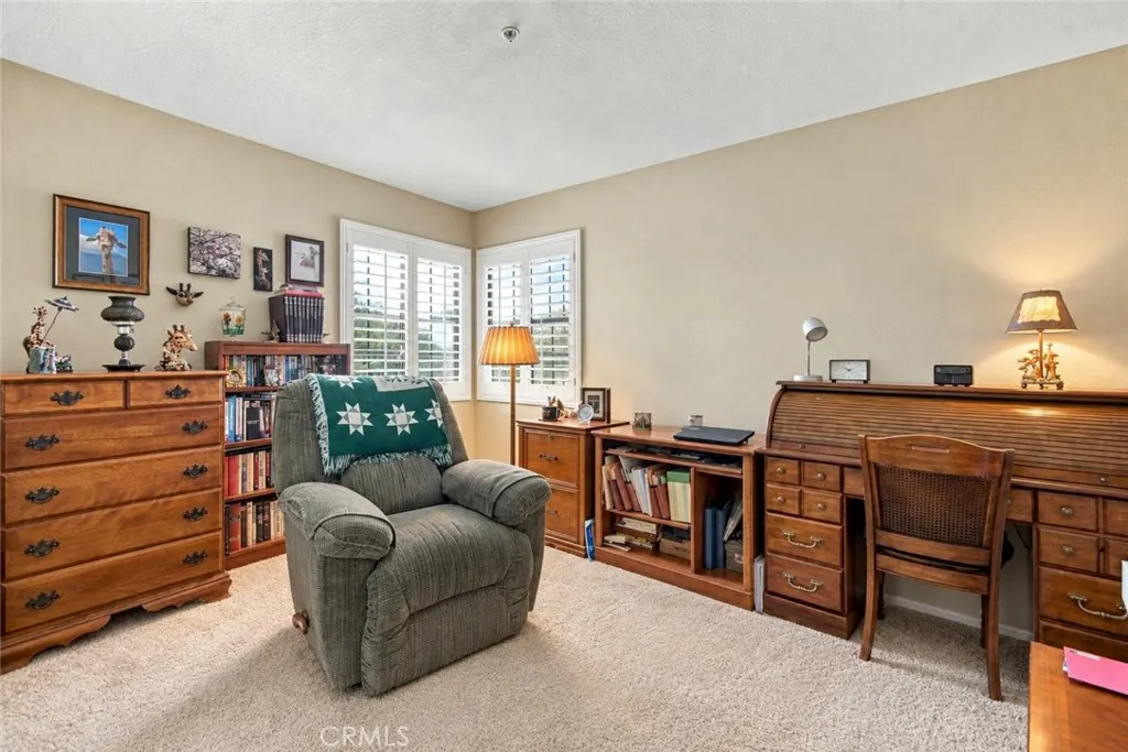 338 Monroe Ct