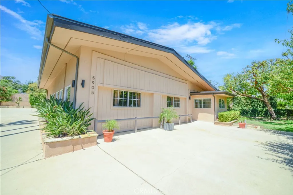 5905 Old Wheeler Road