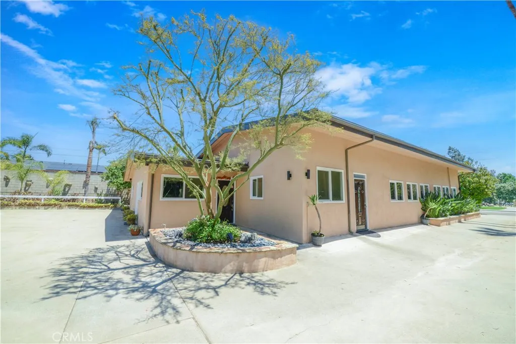 5905 Old Wheeler Road