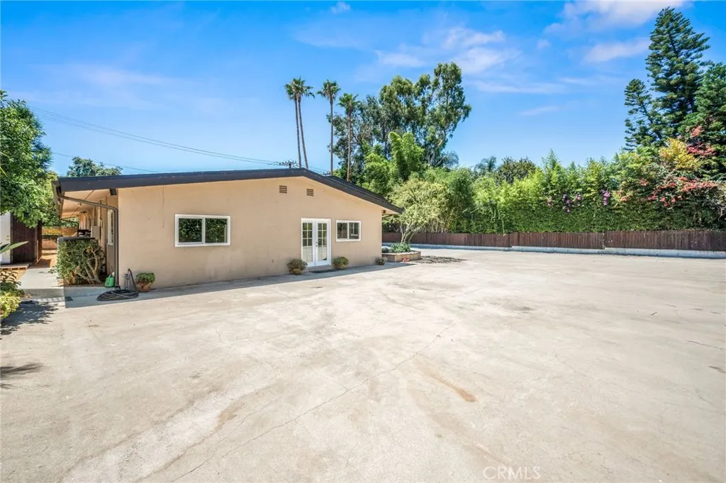 5905 Old Wheeler Road