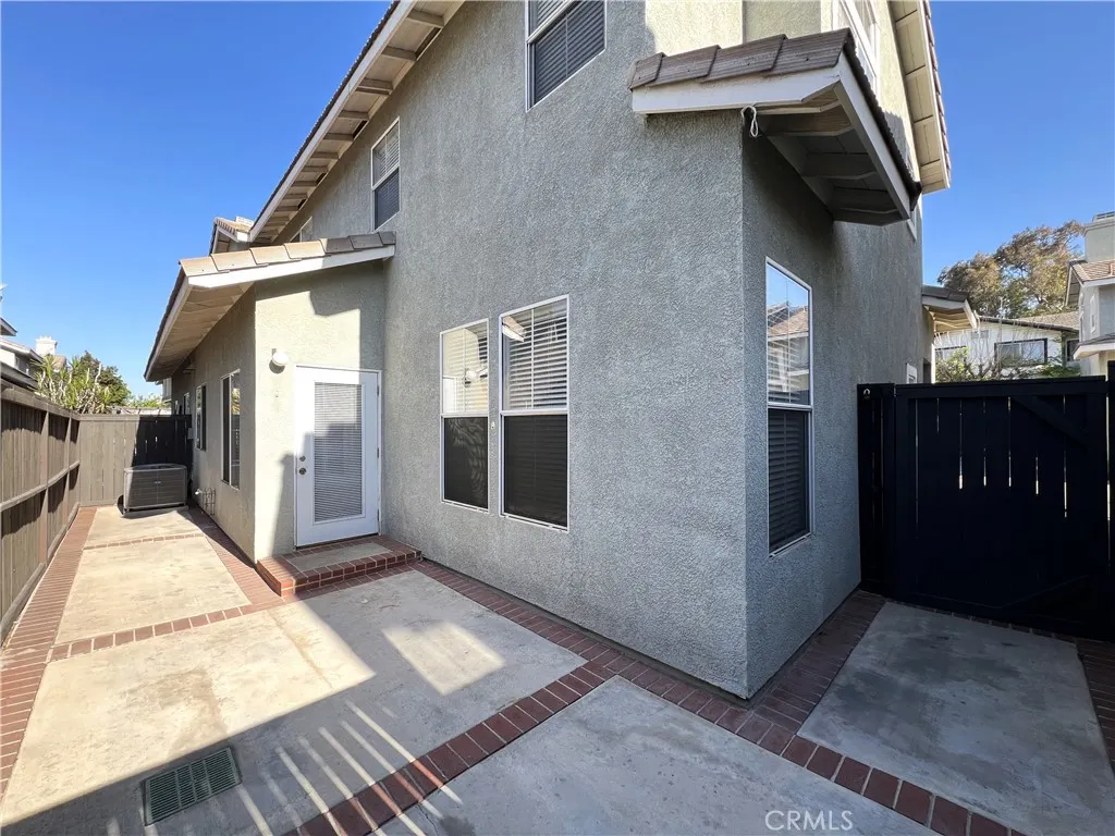 1729 Sunflower Avenue, #A