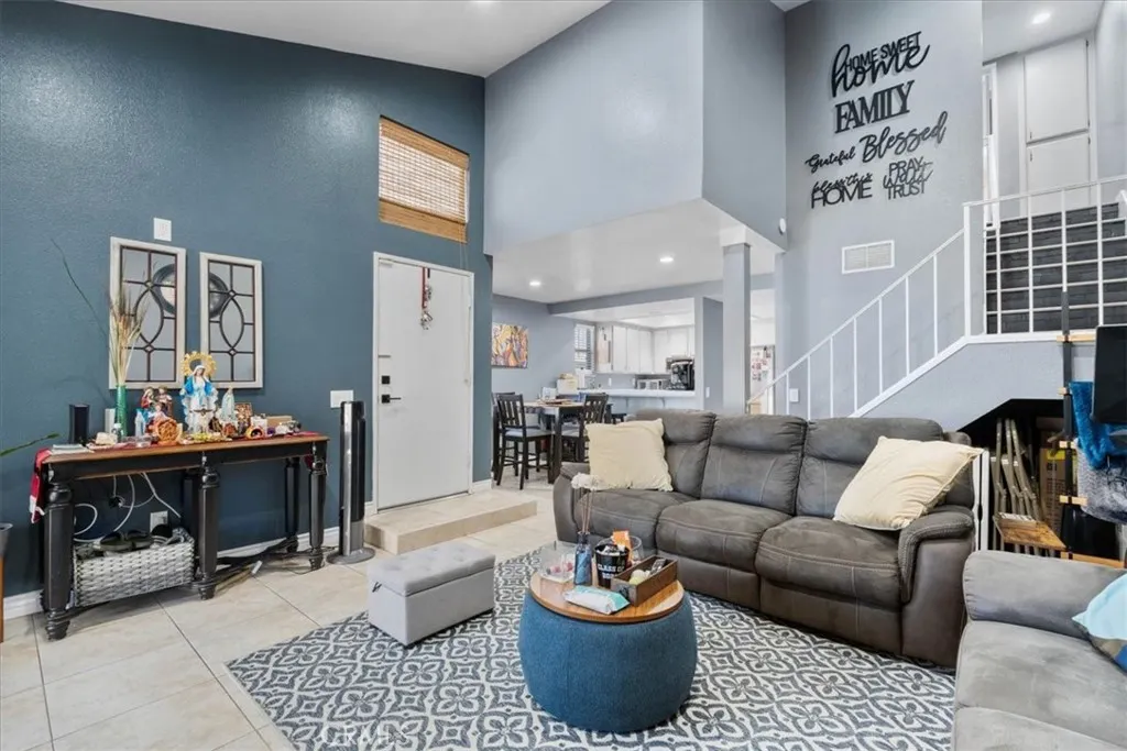 1031 S Palmetto Avenue, #N1