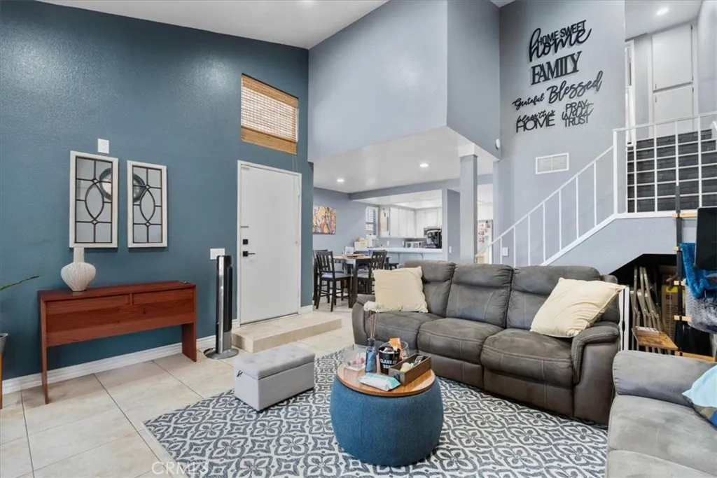 1031 S Palmetto Avenue, #N1