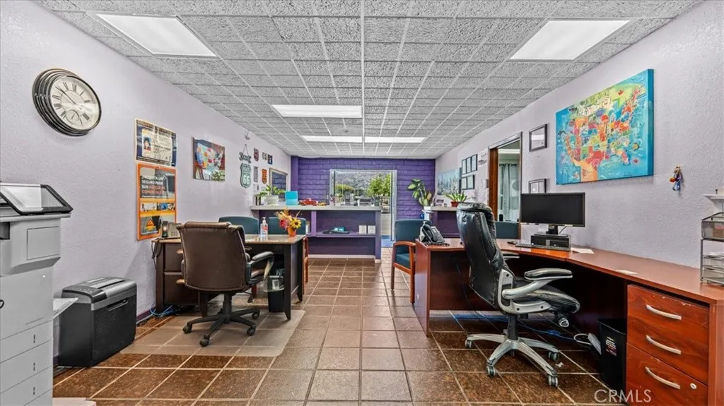580 E Foothill Boulevard