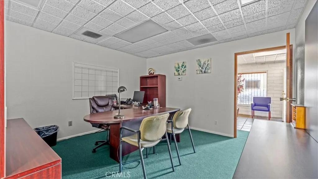 580 E Foothill Boulevard