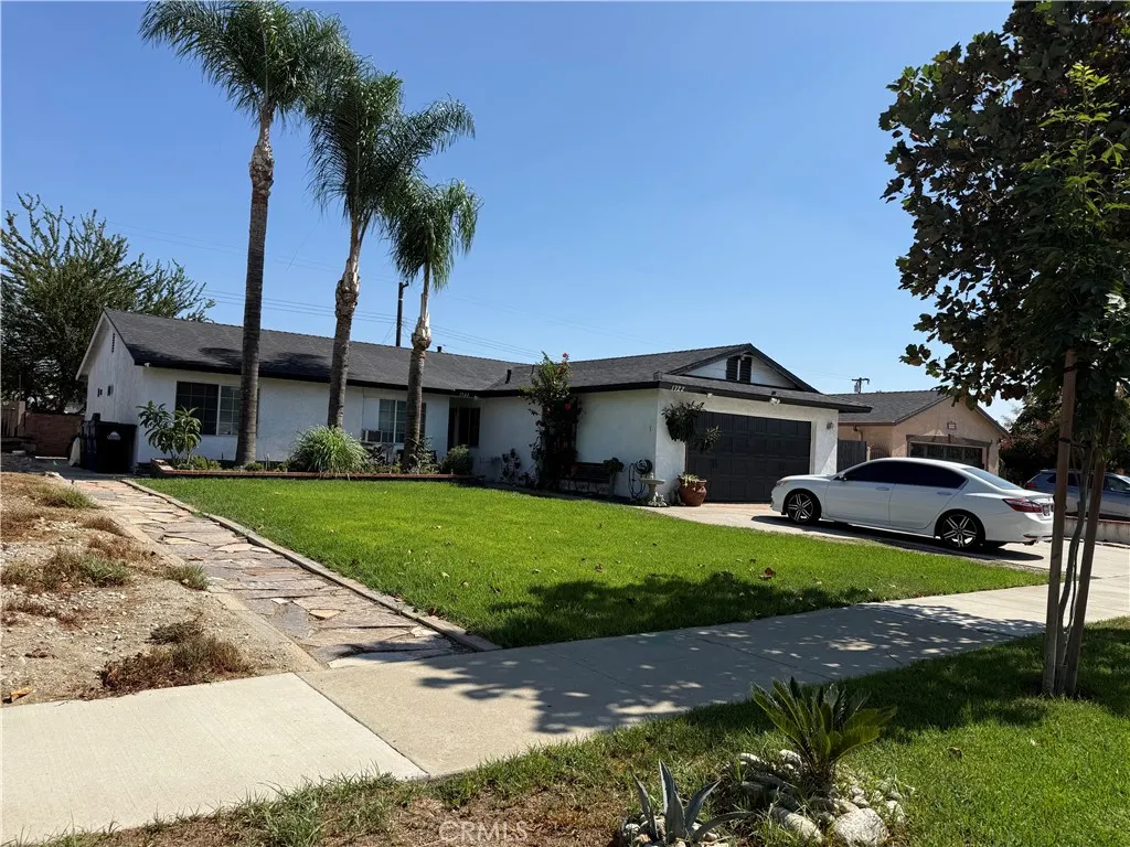 1722 N Del Norte