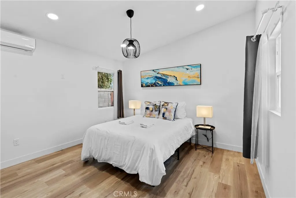 3355 Vineland