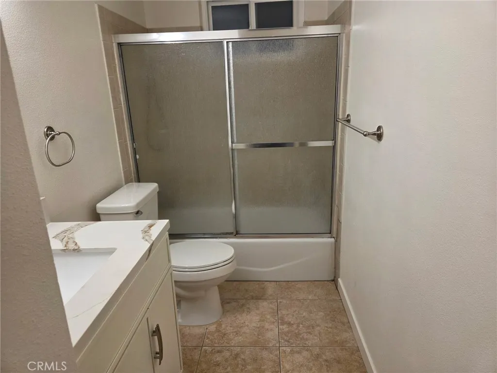 16060 Las Vecinas Drive