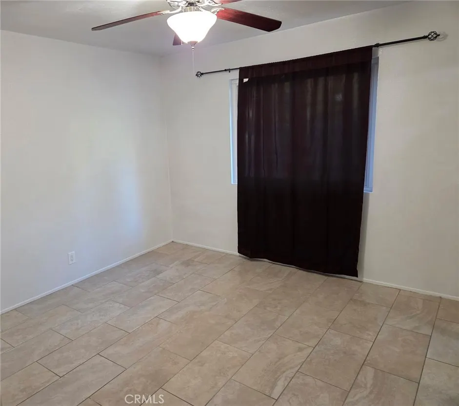 16060 Las Vecinas Drive