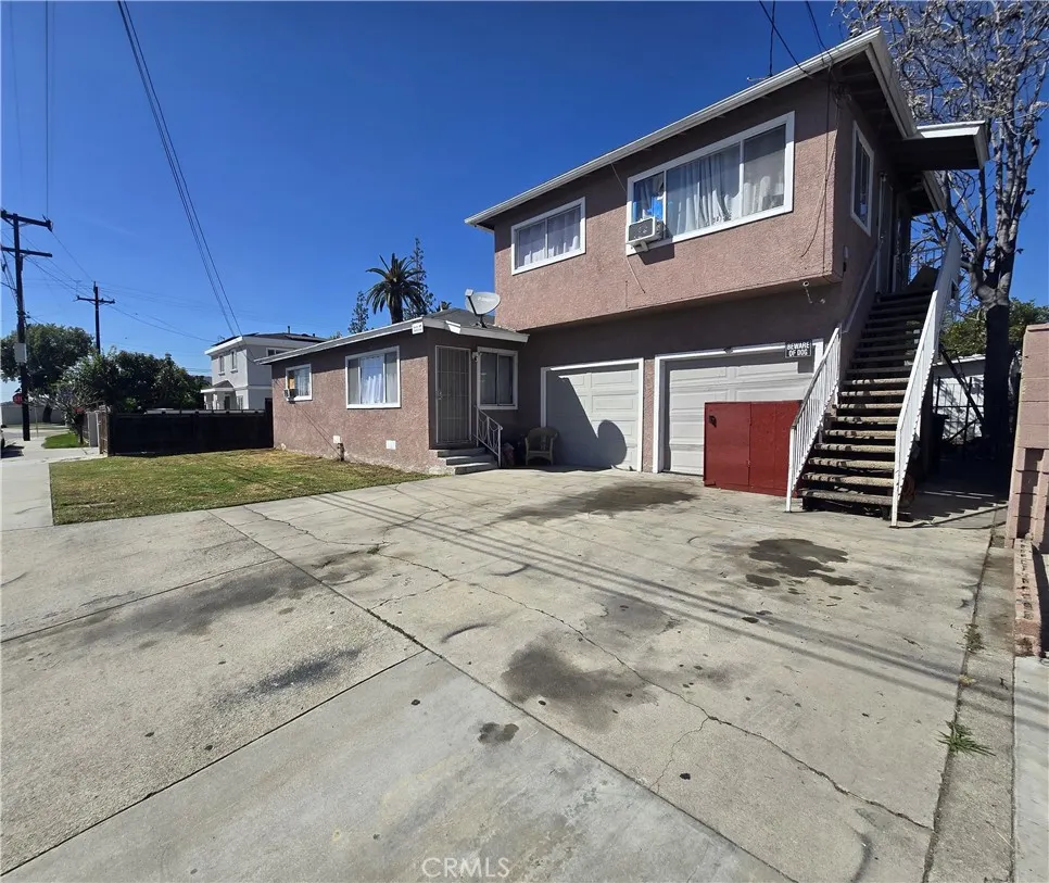 9813 Cortada Street
