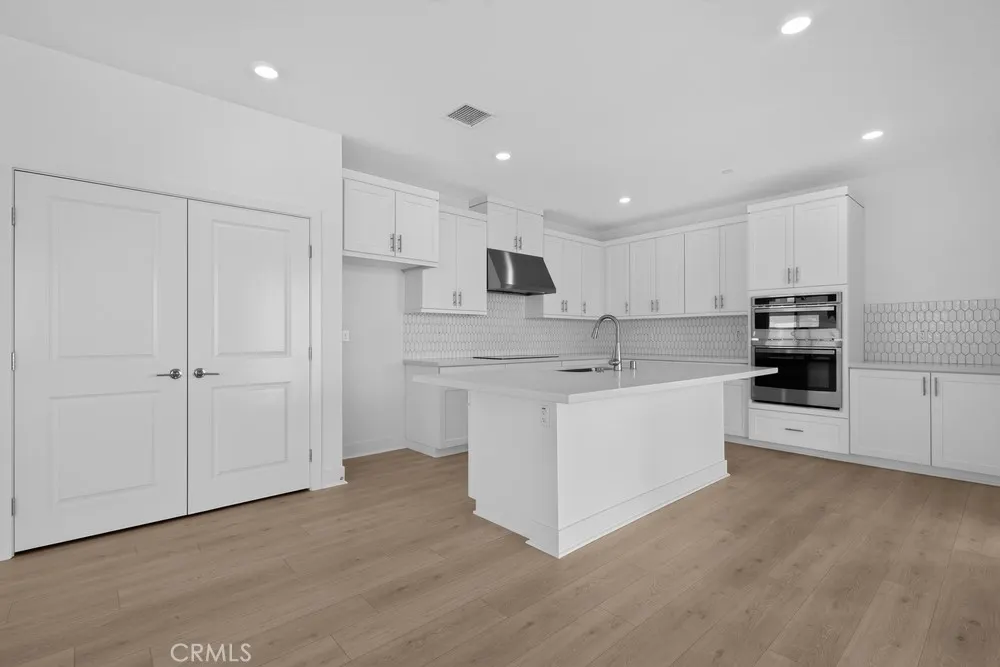 457 Citrus Oak Road
