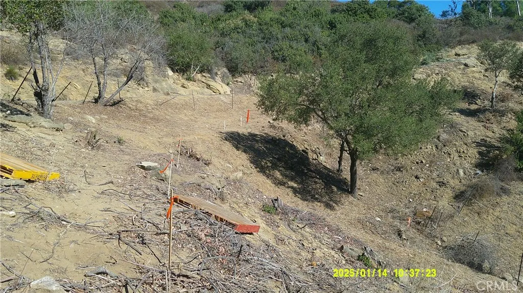 0 Hillside