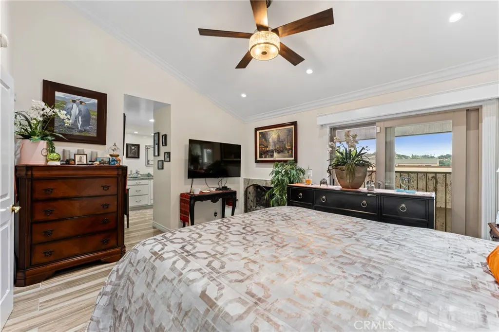 134 Oak Forest Circle