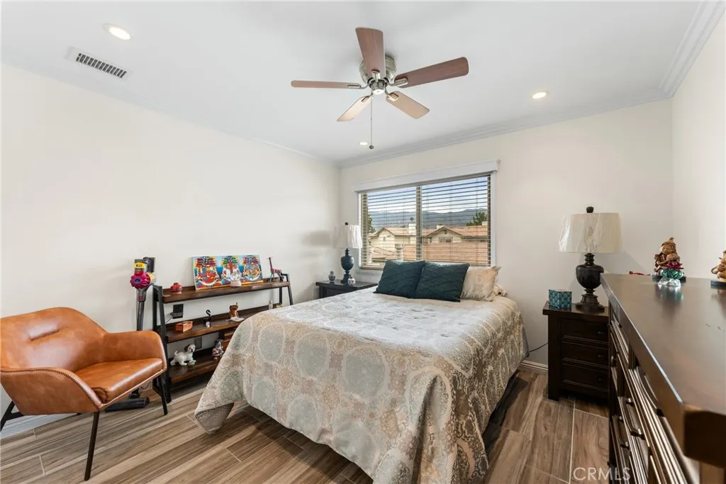 134 Oak Forest Circle