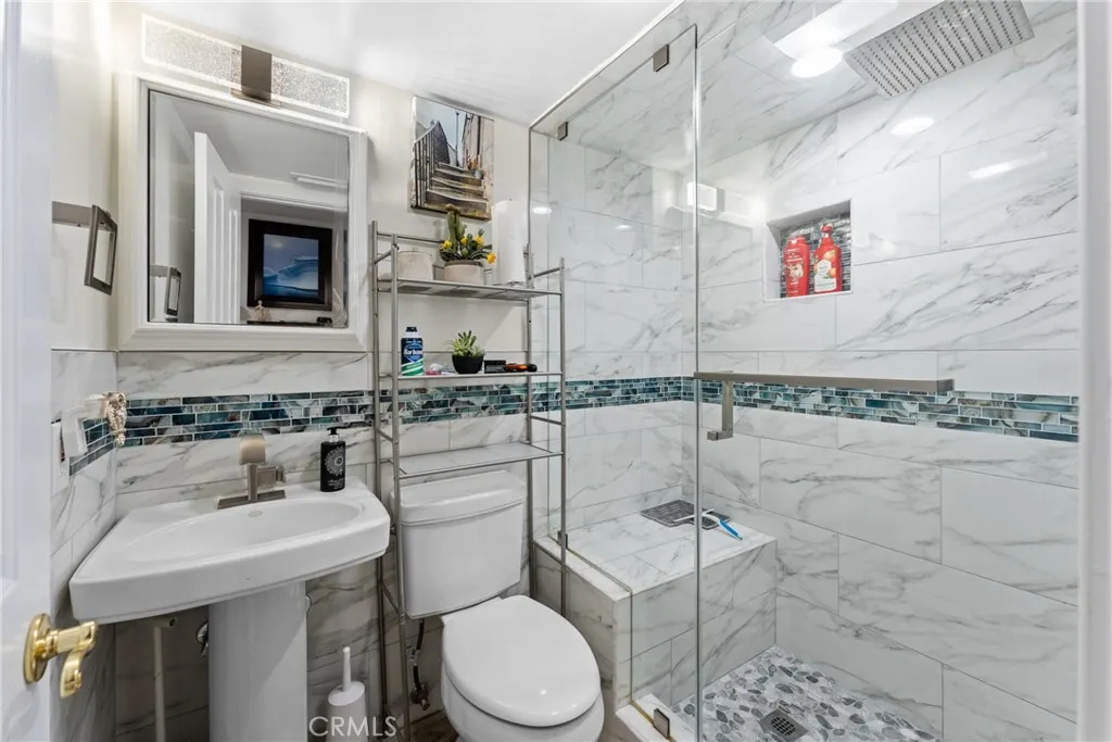 134 Oak Forest Circle
