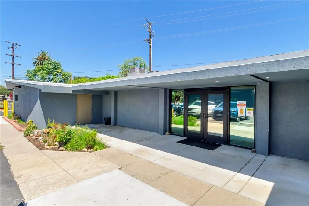 1269 N Park