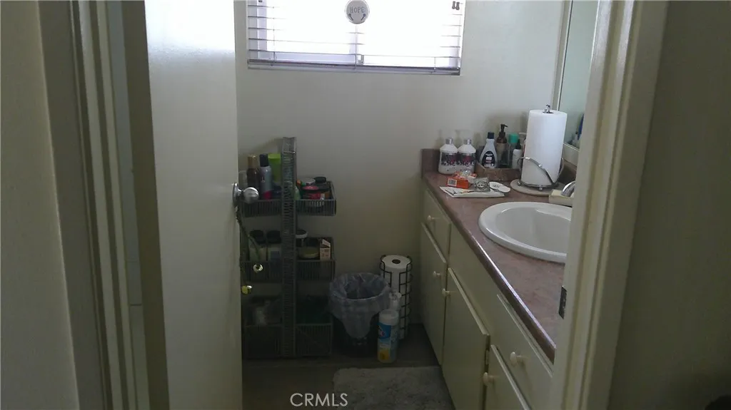 3525 Castle Rock