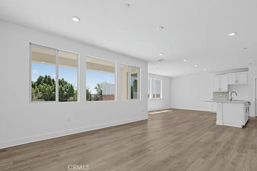 462 Citrus Oak Road